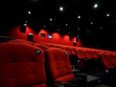 スプリンクラー設置基準：映画館の画像